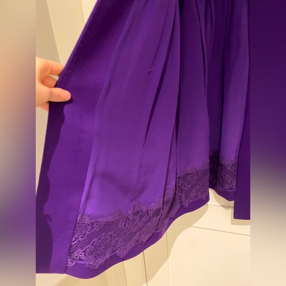 Stunning vintage Fendi coat in a rich amethyst purple. EU 42 - Picture 2 of 8